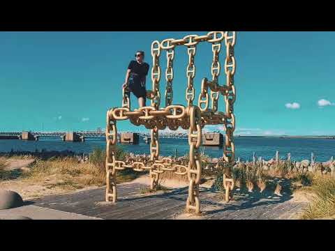 Filming / montage — video priekšskatījums